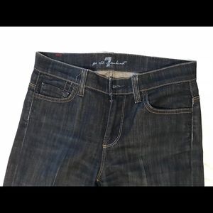 Flared Bottom/Bell Bottom Fashion Denim 👖 💙🕶